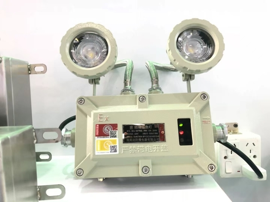 220VAC 24/36VDC Lampu darurat LED tahan ledakan dengan masa pakai 50000 jam
