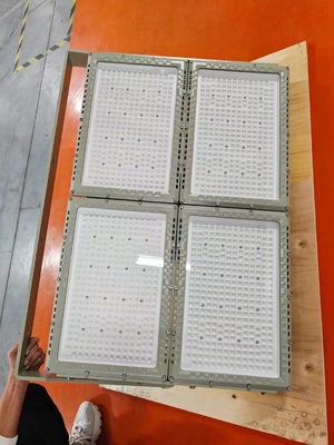Sistem pencahayaan tahan ledakan modular untuk pabrik petrokimia, mendukung hingga 960W (4x240W), IP66 LED lampu tahan ledakan, Zona 1 & 2, Fleksibel pemasangan