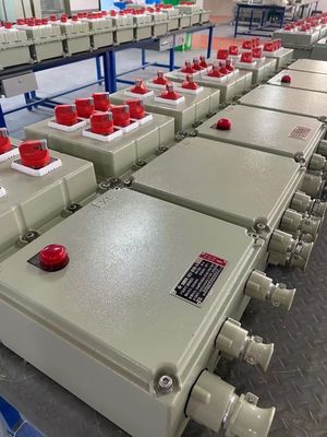 10A Switch Proof Explosion 2 Pole Kabel Spek 9mm 13mm Cocok untuk atmosfer eksplosif dan pengaturan industri