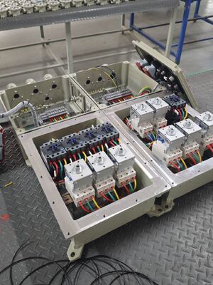 Panel distribusi daya tahan ledakan pompa starter paduan aluminium LDB, panel tahan ledakan