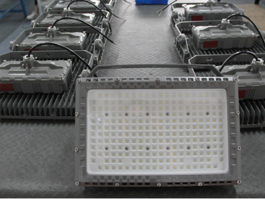High Lumen 50w 100w 150w 200w Outdoor Proof Led Led Flood Light dengan garansi lima tahun