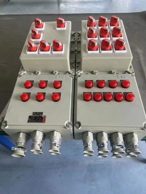 Industri Minyak / Gas Ex-proof IP66 Kotak Kontrol Proof Ledakan Panel Kontrol Papan Kabinet Kontrol Proof Ledakan