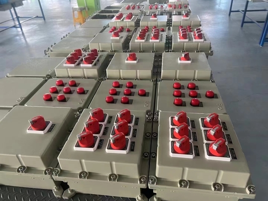 Industri Minyak / Gas Ex-proof IP66 Kotak Kontrol Proof Ledakan Panel Kontrol Papan Kabinet Kontrol Proof Ledakan
