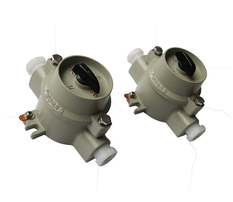 9mm-13mm Kabel Spek Spark Proof Toggle Surface Mount Explosion Proof Switch untuk Industri