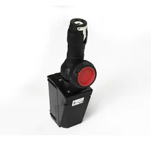 IP54 Sertifikasi Flameproof Plug And Socket Outlet yang tahan ledakan dengan desain inti non-sparking