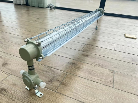 Ex Db Eb IIC T6 Gb/Ex Tb IIIC T80C Db 600mm Lampu Fluoresen Buktinya Ledakan untuk Zona 1 2 Kelas Keamanan II