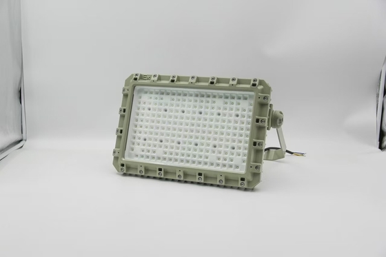 100W 140lm/W 6000-6500K High Bay Area Berbahaya Lampu sorot tahan led tahan led