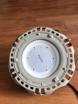IP66 150 Watt Lampu High Bay Proof dengan Efisiensi 135lm/w untuk Daerah Industri dan Petrokimia
