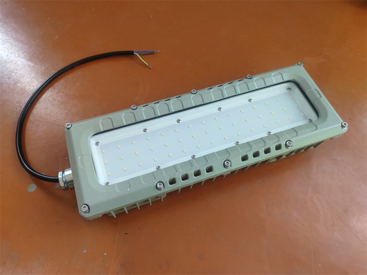 Lampu Led Buktinya Led Lampu Fittings RoHS ATEX IECEx untuk lingkungan keras lampu industri 200Watt 295V