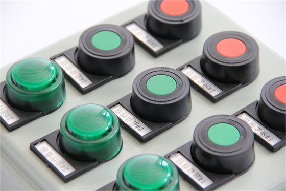 Panel kontrol industri untuk zona berbahaya1 Lampu tahan api 10A AC220v