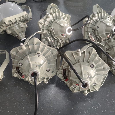 Pembangkit lampu led platform led dengan ATEX IP66 Protection OEM Server 100lm/w