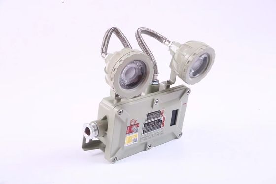 Industri Kimia dan Farmasi Tahan Ledakan Lindungi Terhadap Ledakan dengan Lampu Darurat Tahan Api