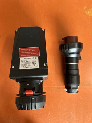 Tingkat perlindungan IP66 Plug dan soket listrik tahan ledakan untuk lingkungan industri minyak dan gas