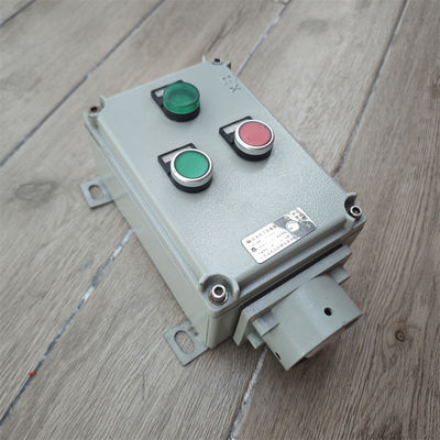 220V ATEX Ex Db IIC T6 Gb Ex-Proof Control Station Mudah dipasang Cocok untuk produksi