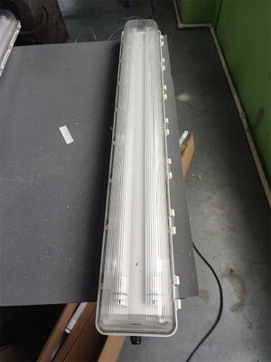 2*54W Anti Eksplosif Lampu Fluoresen ATEX IECEx Sertifikasi Waterproof WF2 100lm/w Lampu Efisiensi Langit-langit Mounting Untuk Zona 21 22 1 2