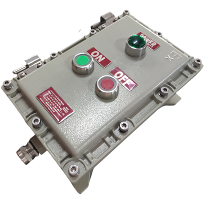 10mm tebal Proof Ledakan tahan api Control Sation Box IP66 Anti Korosi Disesuaikan Kabel Masuk Keandalan Tinggi Untuk Bandara Gas Staion ZONE1