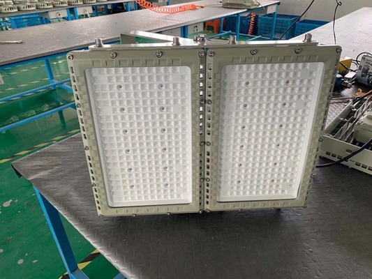 Lampu sorot LED tahan ledakan yang dapat disesuaikan OEM Server AC90-380V