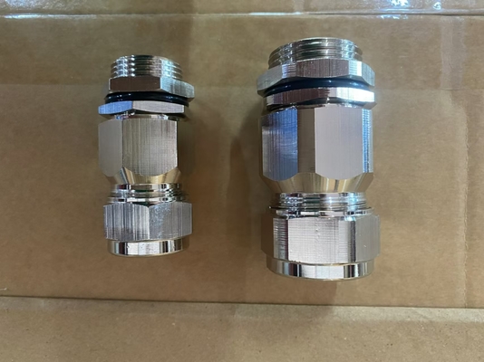 ATEX Ex Proof Cable Gland -20.C sampai 80.C Smooth Silver Shell Sertifikasi IECEx