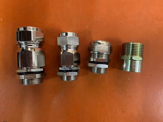 ATEX / Ex Proof Cable Gland dengan Permukaan Perak untuk Kabel 6-12mm