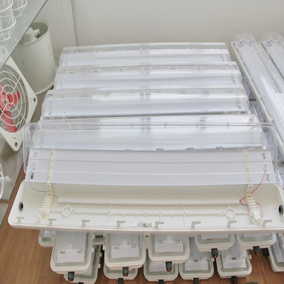 IP66 Rated Explosion Proof LED High Bay Lights Powered By CREE Lamp Bead Dengan Efisiensi 160lm/w