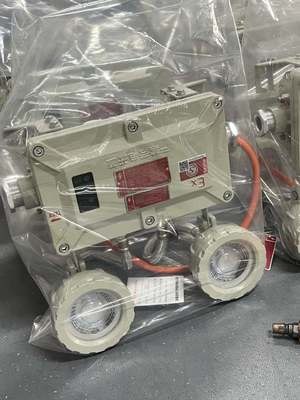 2x3W ATEX bersertifikat Led Lampu darurat tahan ledakan IP65