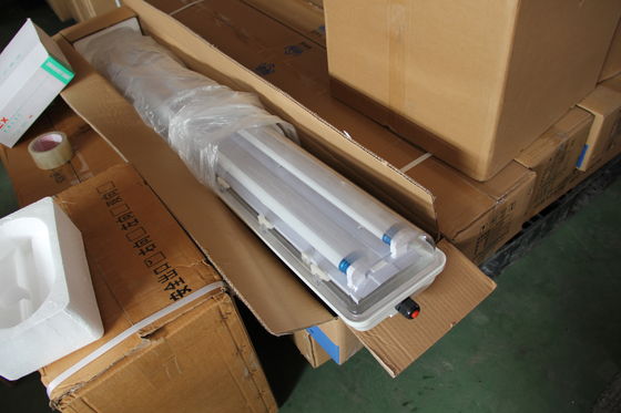 Lampu Fluorescent Tabung Anti Ledakan ATEX 1200mm 600mm untuk Pembangkit Listrik