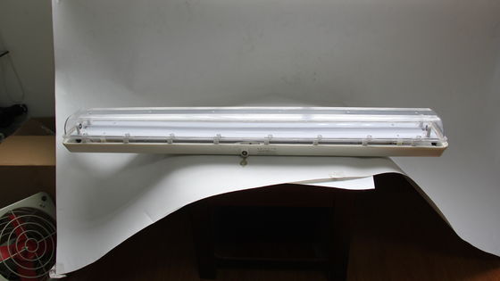 Lampu Linear Anti Ledakan Seri BYS dengan Sertifikasi Ganda – Perlengkapan LED Area Berbahaya yang Disetujui ATEX/IECEx/CNEX, Berperingkat IP66, Garansi 5 Tahun, Watt dan Ukuran yang Dapat Disesuaikan