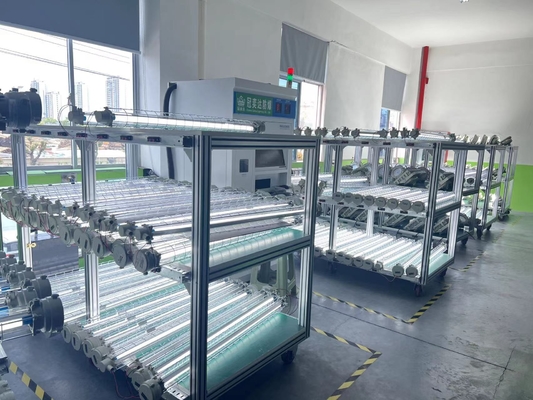 Untuk Lingkungan Basah Zona 21 dan 22 Tahan Korosi Ex Db Eb IIC T6 Gb, Ex Tb IIIC T80°C Db Perlengkapan Lampu LED Linear Tahan Ledakan ATEX yang Tahan Lama 100lm/w IP66