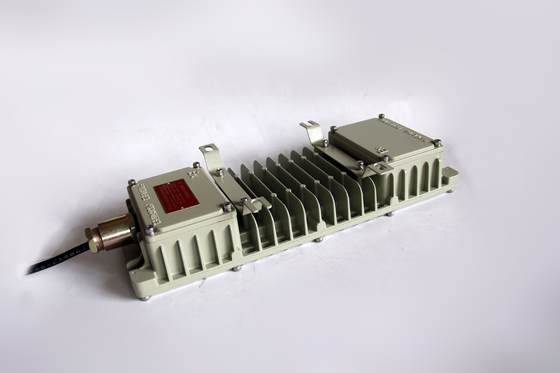 Lampu Fluorescent Tahan Ledakan Pemasangan Flange dengan Daya 80W dan CCT 3000/4000/5000/5700K