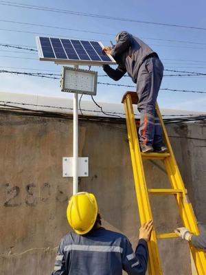 Solusi pencahayaan industri Lampu sorot tahan ledakan sel Davis dengan CCT Ra ≥80 dan Aluminium Cor