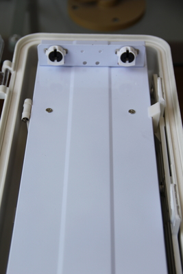 ATEX/IECEx/CNEX Disetujui Area Berbahaya Lampu LED, IP66 Rating, Garansi 5 Tahun, Daya Wattage dan Ukuran Disesuaikan Daya tahan BYS Seri Led Lampu Linier Proof Led dengan Sertifikasi Tiga