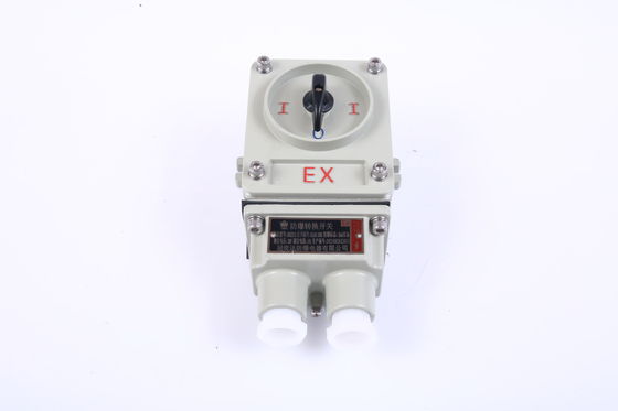 AC220V/380V AC 50/60HZ Nominal Voltage Explosion Proof Switch dengan sertifikasi IEC dan arus nominal 10A