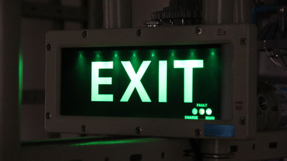 ATEX IP66 Waterproof Explosionproof Led Emergency Exit Light Ceiling Mounted 3W 90 menit darurat