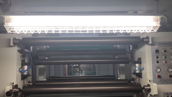 Lampu strip linear tahan ledakan, 220V, 18W36W, cahaya putih dingin, cocok untuk pencahayaan area kerja besar