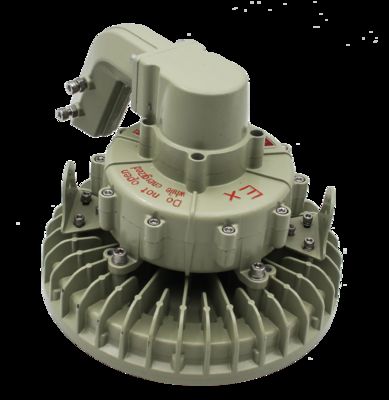 Lampu High Bay LED Tahan Ledakan Kelas I Divisi 1 & 2 100W 150W 200W ATEX IECEx untuk Bilik Semprot Cat & Kilang Minyak