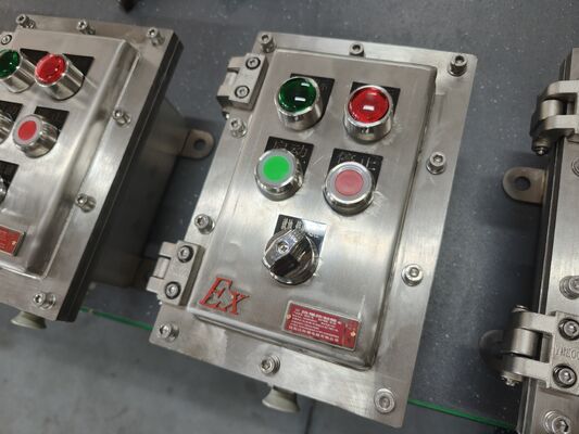 Panel Kontrol Tahan Karat Kustom Tahan Ledakan Tahan Korosi M20 Bersertifikasi Atex