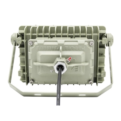 AC100-277V tegangan 50w dan tingkat perlindungan IP66 led lampu banjir tahan led untuk gas bumi dan daerah industri