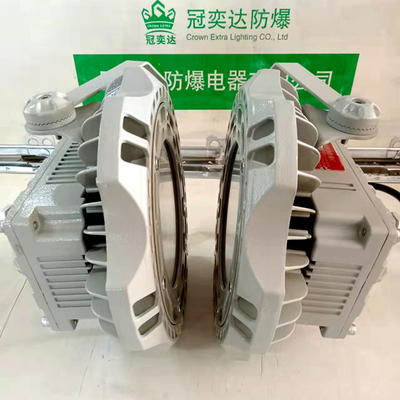 Industri 150w 135lm/w efisiensi Ledakan Proof High Bay Light untuk Perminyakan, daerah gas