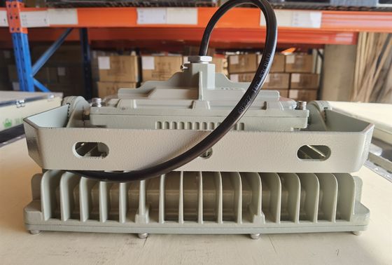 Lampu LED tahan ledakan bersertifikat ATEX untuk Zona 1    120W/150W/185W Pencahayaan Industri